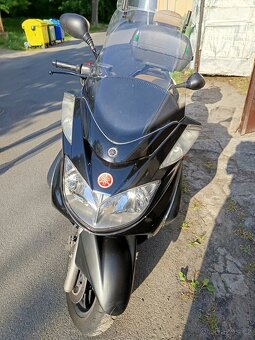 Yamaha majesty - 2
