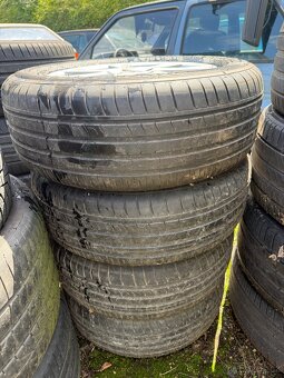 6.5Jx16 + letní pneu 215/60 R16 - 2