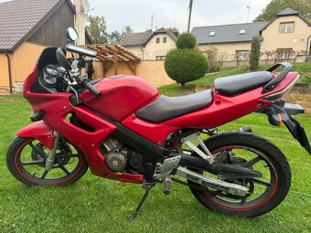 Honda CBR 125r 2006 - 2