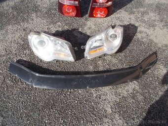 Světla  deflektor kapoty VW Touran 2006-2010 - 2