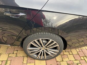 Škoda Superb sedan - 2