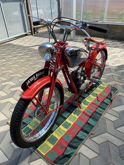 JAWA Robot 100 - 2