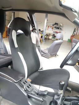 Subaru Legacy 2.0 85kw - 2