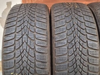 Zimní Dunlop 205/45/17 XL - 2