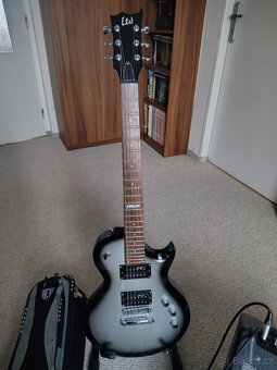 Set kytara + kombo + příslušenství - 2