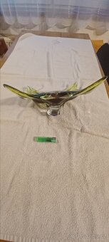 Hutní sklo mísa - 2