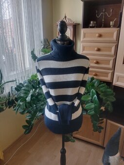 Krásný nový svetr - 2