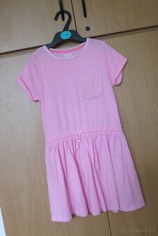 Šatičky, vel. 6-7 let - 2