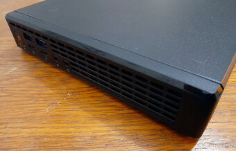 Mini PC - ASRock - Ryzen 3 2200G / 16GB RAM / 1TB SSD - 2