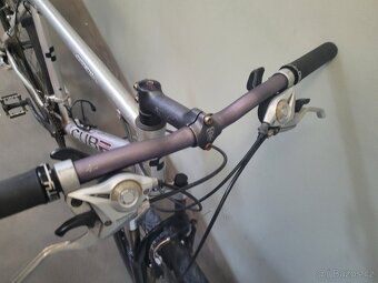 Horské kolo Cube - 2