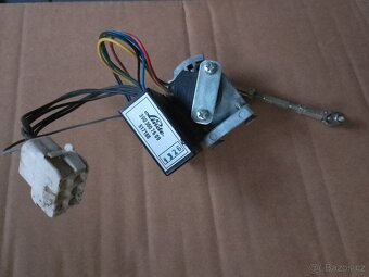 Akcelerátor VZV Linde e16 - 2