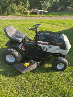 Zahradní traktůrek MTD 14,5 /102 - 2