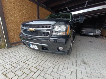 Suburban 2500 6.0l LT - 2