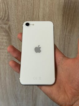 iPhone SE 2020 64 GB BÍLÝ, TOP - 2