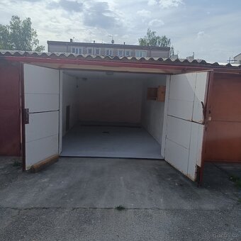 Zděná garáž Týn nad Vltavou (ul. Na Bojišti-Orlická ul.) - 2