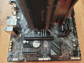 Základní deska + Intel Core i7 8700 + Chlazení +16 GB ram - 2