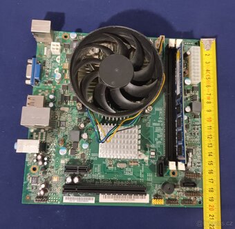 AMD X2 560+ 2x3,3 Ghz, 8 Gb DDR3, MB s VGA výstupem - 2