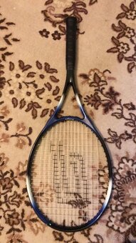2 tenisové rakety Pro s Pro a 1 tenisová raketa Vis - 2