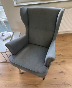 UŠÁK IKEA STRANDMON - 2
