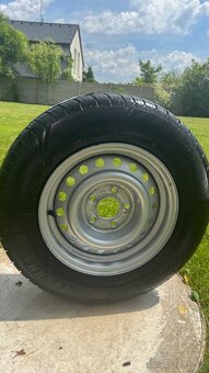 Pneu s diskem 195/70 R14 - 2