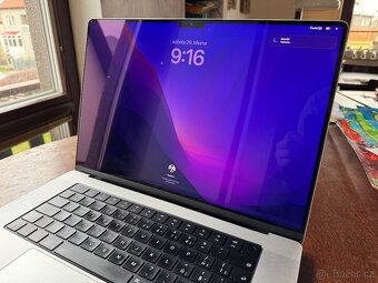Macbook Pro 16 M1 pro - 2