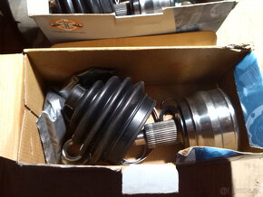 Kloub vnější LOBRO 302961, OEM 1J0498099 - 2