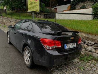 Chevrolet Cruze 2.0 CDTi - na díly nebo pro kutily - 2