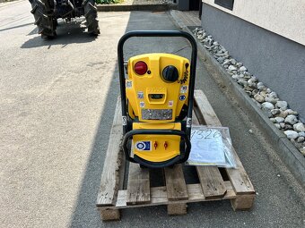 Vibrační pěch Bomag BT 65 | nový stroj, záruka - 2