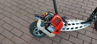 Nitro Scooters XG 10 benzinová koloběžka - 2