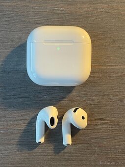 Apple AirPods 4 - 2