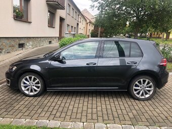 Volkswagen Golf VII GTE hybrid - 2