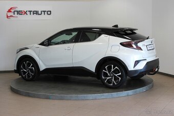 Toyota C-HR, 1.8 HSD 72kW STYLE,TAŽNÉ,1.MAJ - 2