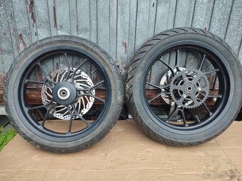 Supermoto kola 17" silniční kola - 2