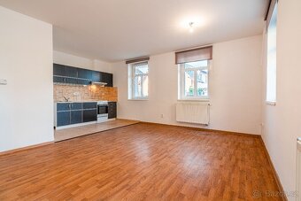 Pronájem bytu 2+kk 47 m² - 2