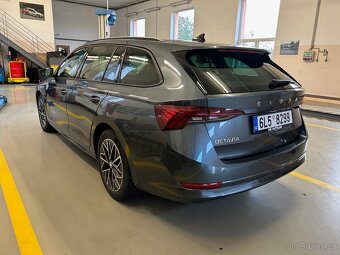 Škoda Octavia IV Combi 2,0TDI DSG - 2