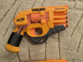 hračky, puzzle, geomag, knížky, pislole nerf - 2
