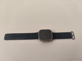 apple watch Ultra 49mm / Batéria 86% - 2