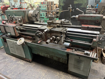 Univerzální soustruh SV18RA/750 - 2