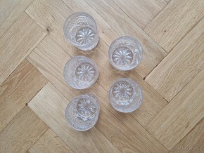 Sada 5ks broušených sklenic na whisky - 2