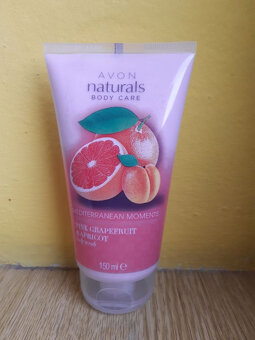 AVON Naturals Body Care tělový peeling - 2