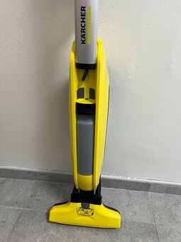 Podlahová Myčka Karcher FC5 - 2