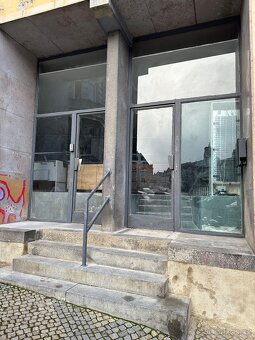 pronajem prostor Lze jej využít jako obchod, restaurance - 2