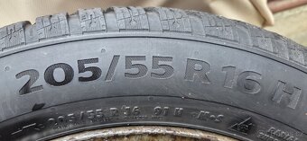 Zimní pneu Continental s disky - 2