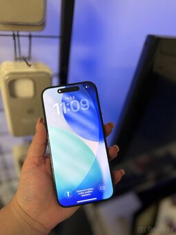 iPhone 15 pro 128 gb - 2