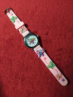 Hodinky - dětské - nové - 2