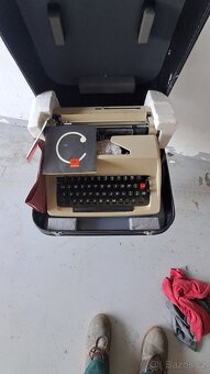 Psaci stroj consul - 2