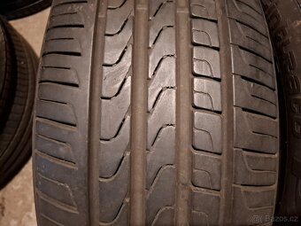 225/55/17 Pirelli Letní 6 mm - 2