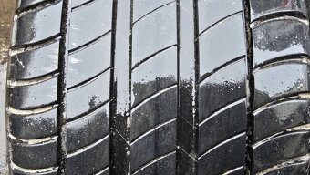 Letní pneu 225/50/17 Michelin - 2