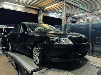 Vůz na díly Škoda Octavia 2 FL sedan 2013 CFHC PBF LF9R - 2