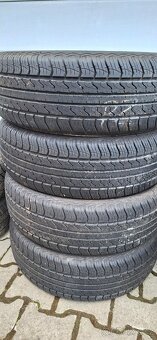 215/65 R16 - 2